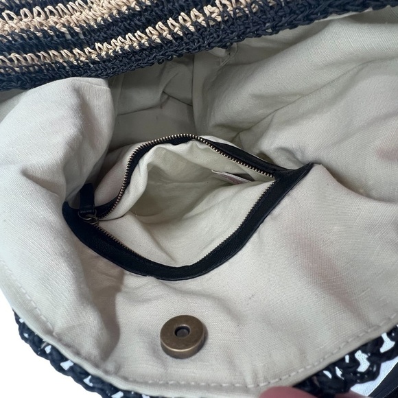 Lucky Brand Black Tan Geometric Woven Paper Bucket Bag Purse - Picture 7 of 8